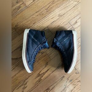 Tommy Hilfiger Kerman denim men’s hi-top shoes. Size 11